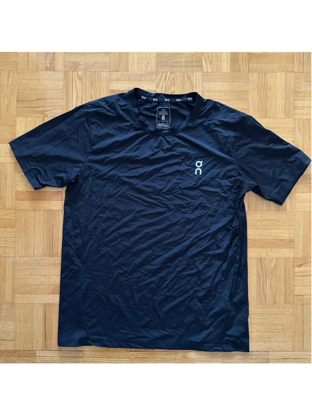 On Running Performance T Black Size Large